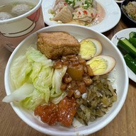 ร้านข้าวหมูตุ๋น  Jiufen