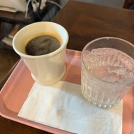 B Bake Coffee & Bakery