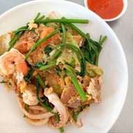 เสบียงเส้น - ผัดไทยกุ้งสด ราดหน้า ผัดซีอิ๊ว สุกี้ กิ่งแก้ว 25/1