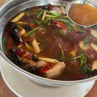 เมนูของร้าน อาหารบ้านริมคลอง