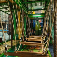 บรรยากาศ Playmondo