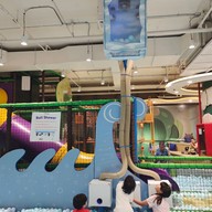 บรรยากาศ Playmondo