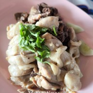 ต๊ะ ลำลูกกา