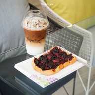 เมนูของร้าน Sip N Surf Cafe