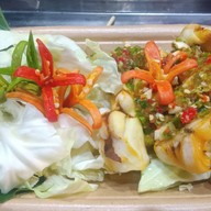 เจ้เบญเมี่ยงปลาเผาตลาดยูเทิร์น