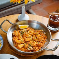 เดอะ สลิล เฮาส์ เดอะ สลิล เฮาส์