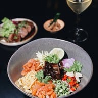 Siamese Cocktail & Gallery -