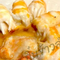 ข้าวหน้ากุ้งแกะ กุ้งแช่น้ำปลา ไก่ทอด  by.กิ๋นข้าวลำ