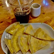 Minibox_cafe มีร้านนี้ร้านเดียว