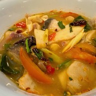 แคมป์อีสาน -