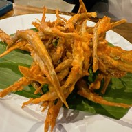 แคมป์อีสาน -