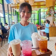 100ไร่ คาเฟ่ & ร้านอาหาร
