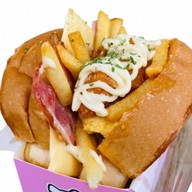 Baan Pan Fan - บ้าน ปันฝัน  - バーンパンファン บางบัวทอง