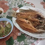 เมนูของร้าน ครัวเคียงน้ำ