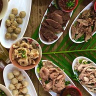 ก๋วยเตี๋ยวเรือแม่จันทร์ ร้านอร่อยซอยเสือใหญ่(ต้นตำหรับ)