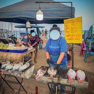 เมี่ยงปลาเผา ตลาดหน้าวัดเกาะล้าน บางละมุง ชลบุรี