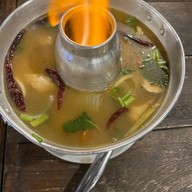 ยอดเจริญริมน้ำ ถนนกิ่งแก้ว อำเภอบางพลี จ.สมุทรปราการ