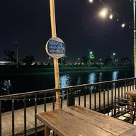 ยอดเจริญริมน้ำ ถนนกิ่งแก้ว อำเภอบางพลี จ.สมุทรปราการ