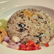 ฮั่วเซ่งฮง เซ็นทรัลอีสวิลล์