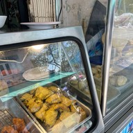 ข้าวมันไก่เจ๊ปุ้ย