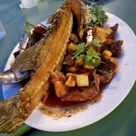 เมนูของร้าน De Riva Ayothaya