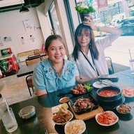 ROCK AND ROLL FOOD สุขุมวิท 71