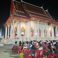 บรรยากาศ วัดกลางเก่า