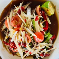 ต้มไก่บ้าน 3 พี่น้อง