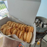 ขนมไข่เตาถ่านทุ่งสง หนองหว้า