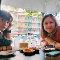 ROCK AND ROLL FOOD สุขุมวิท 71