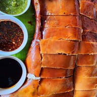 ครัวชายนาคาเฟ่ (เซฟหมูหัน) ครัวชายนาคาเฟ่