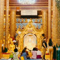 shwedagon pagoda