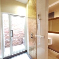 หมีกอดหมอน