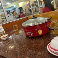 นิวแคนตันสุกี้ยากี้ บะหมี่