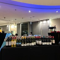 BISTRO DE CHAMPAGNE อิมแพ็ค เมืองทองธานี