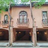 หมีกอดหมอน