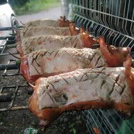 ครัวชายนาคาเฟ่ (เซฟหมูหัน) ครัวชายนาคาเฟ่