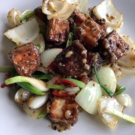 ครัวชายนาคาเฟ่ (เซฟหมูหัน) ครัวชายนาคาเฟ่