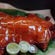 ครัวชายนาคาเฟ่ (เซฟหมูหัน) ครัวชายนาคาเฟ่