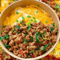 โครตอิ่มกระเพราไข่ข้น(อ่อนนุช46)