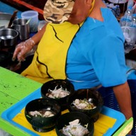 เจ้เล็ก ก๋วยเตี๋ยว กะลา