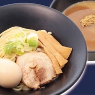 H CAFE & TEA Thonglor