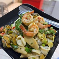 ซ้อตูนซีฟู๊ด ย่าง ยำ แซ่บ ศาลายา -