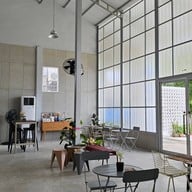 KOBY Specialty coffee and family space -