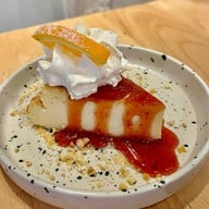 บ้านนม คาเฟ่ สันติธรรม