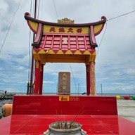 สะพานสายรุ้ง​ บ้านกาหลง