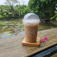 B'bua cafe Sriracha