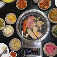 Darak Korean Restaurant ดารัก โคเรียนทาวน์