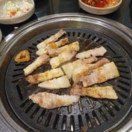 Darak Korean Restaurant ดารัก โคเรียนทาวน์