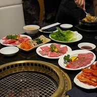 Ginzado Japanese Yakiniku  GINZA THONGLOR